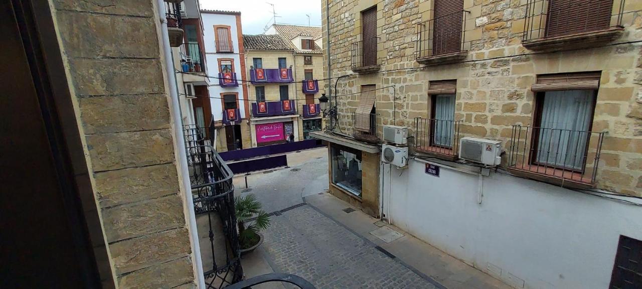 Apartamento Baeza Cozar 1 Apartment Exterior photo